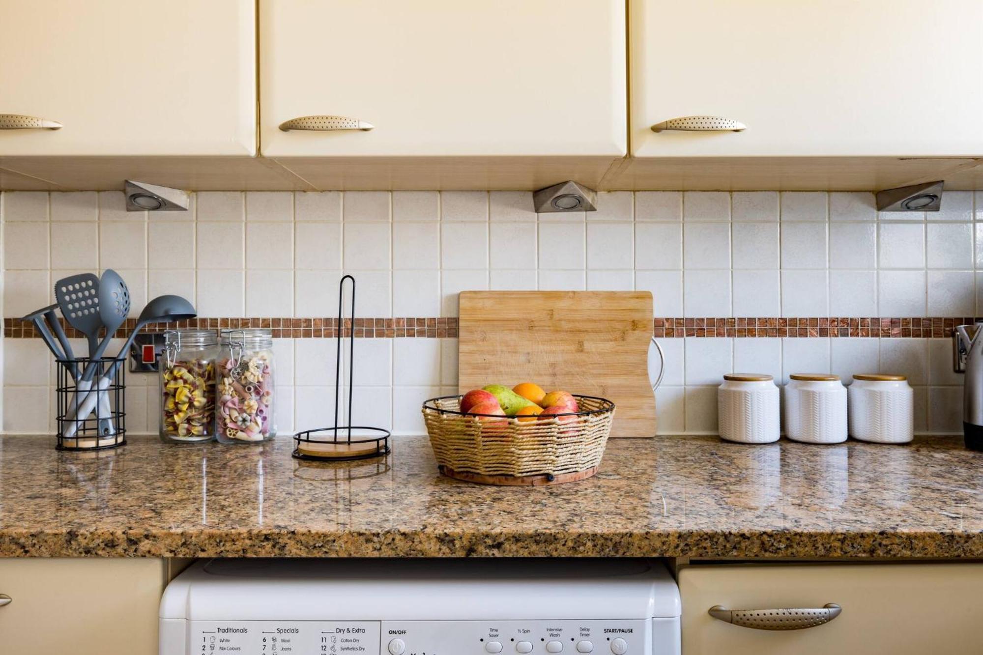 Wild Roses Service Apartments - East India لندن المظهر الخارجي الصورة